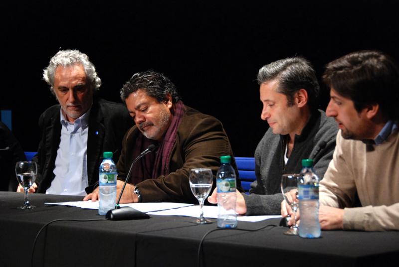 Gerardo Martinez: 