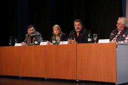 Gerardo Martinez premi&oacute; a los ganadores del  Concurso Construyendo Arte