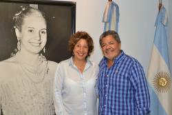 GERARDO MART&Iacute;NEZ SE REUNI&Oacute; CON ARABELA CARRERAS