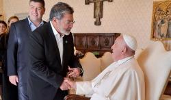 Gerardo Mart&iacute;nez junto al Papa Francisco