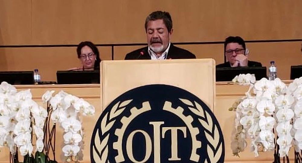 Foto de la entrevista a Gerardo Martinez